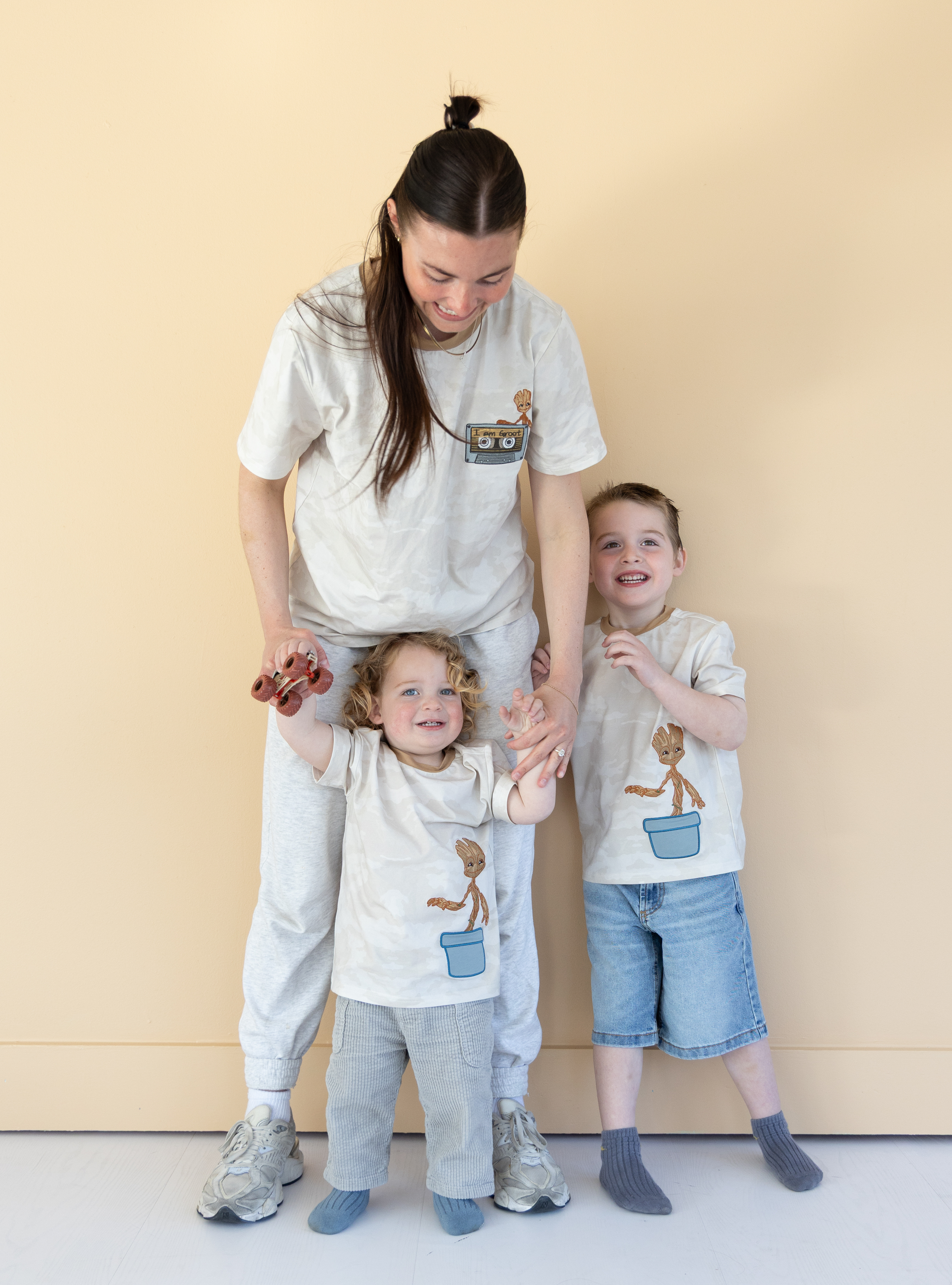 PREORDER - Marvel Guardians of the Galaxy Groot Adult Unisex Tee