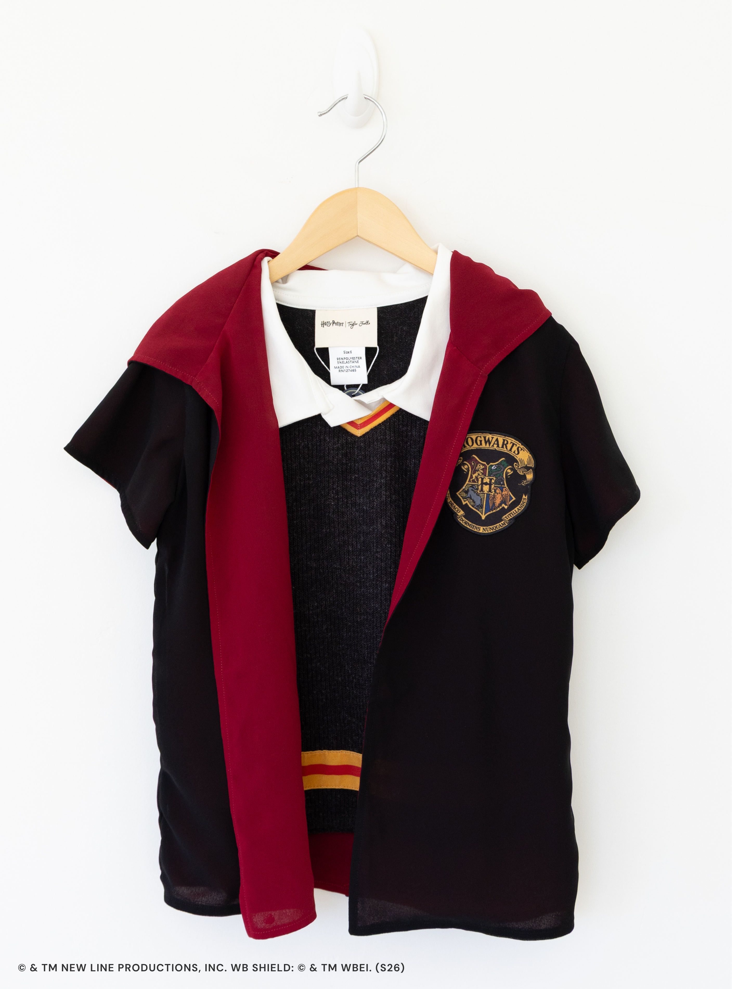 PREORDER- Harry Potter Gryffindor Tee and Cloak Set