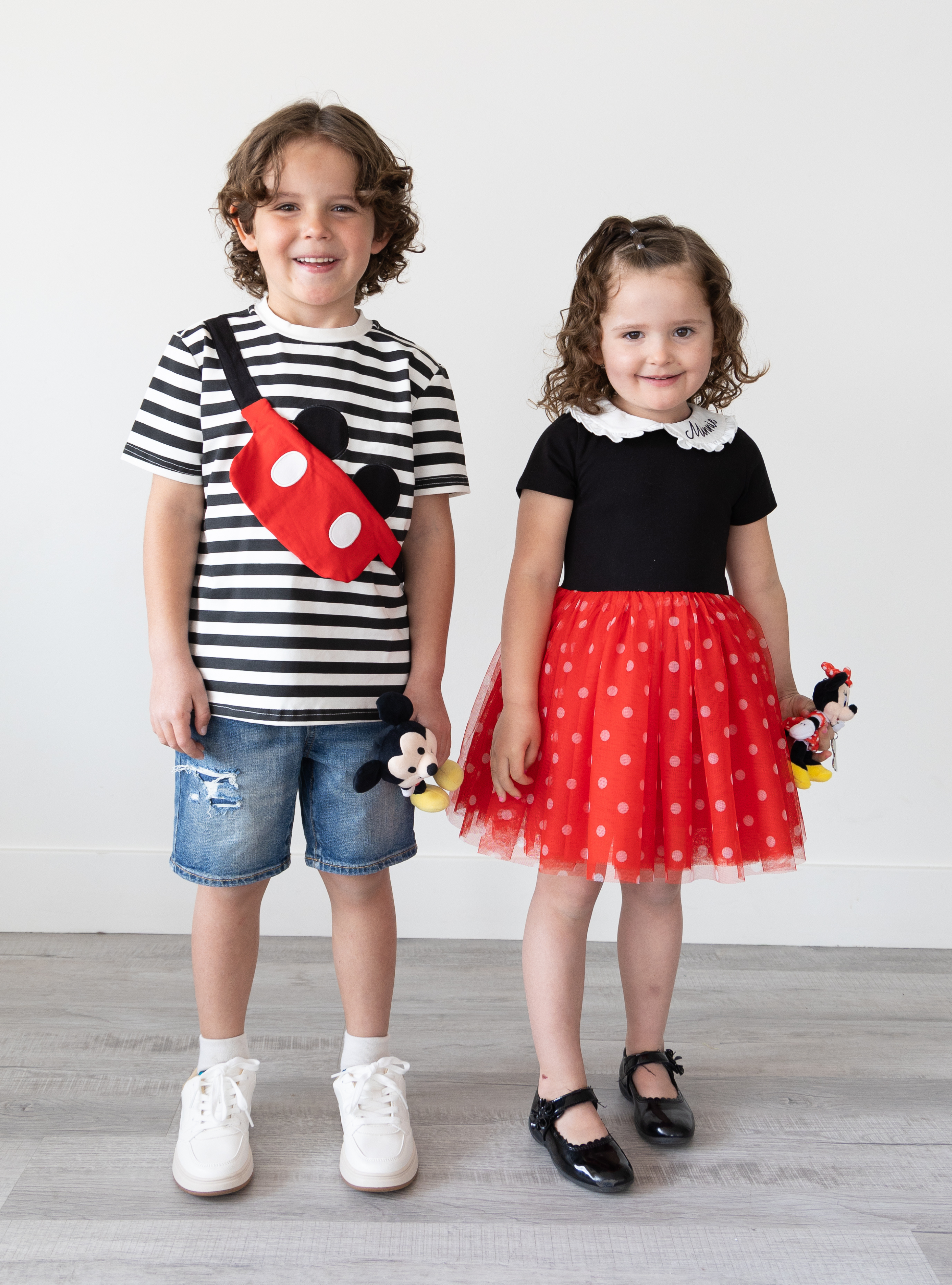 Disney and Taylor Joelle brand striped kids short sleeve tee with mickey mouse cross bag