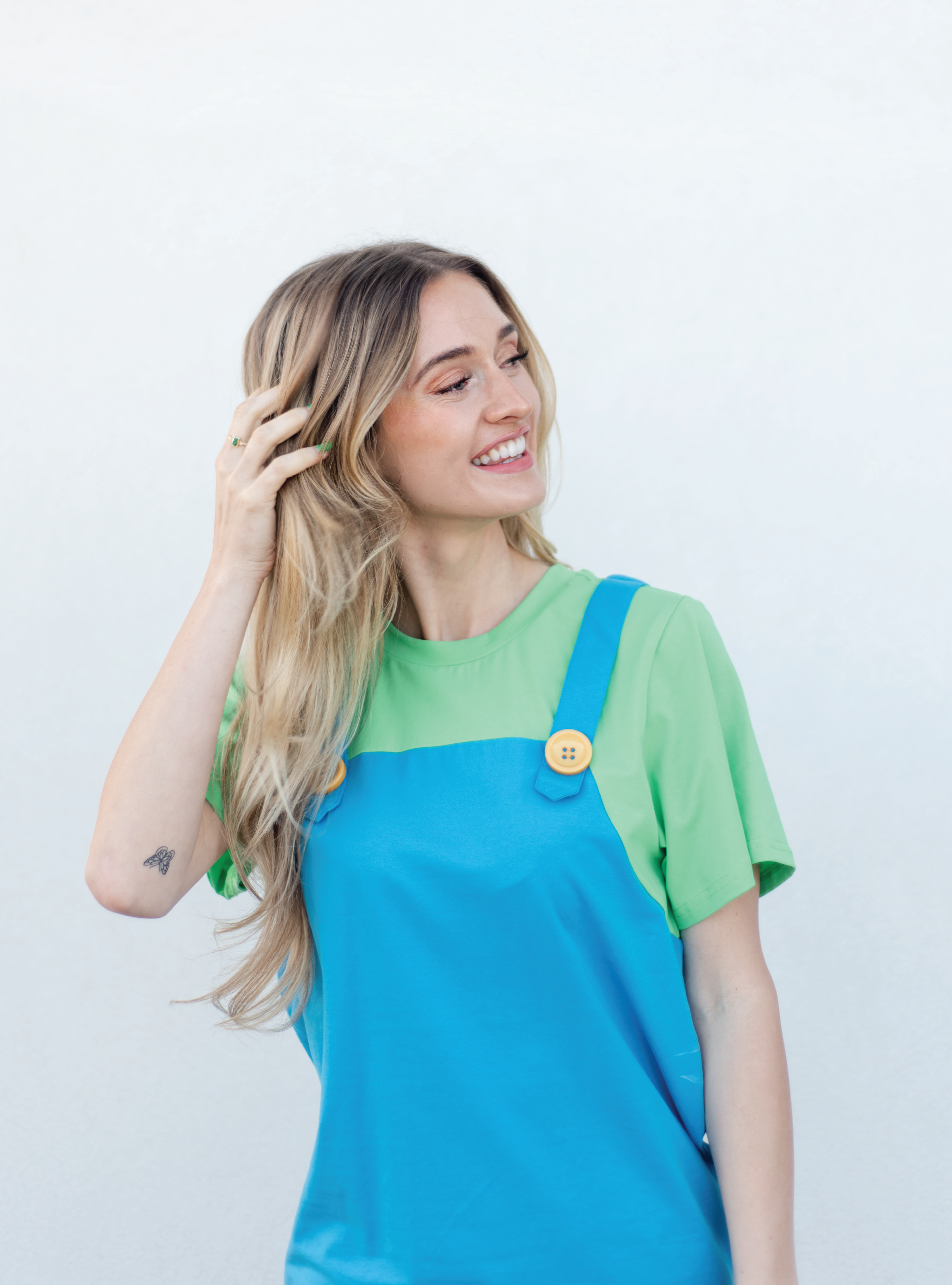 This tee has the best of both worlds; style, and comfort!