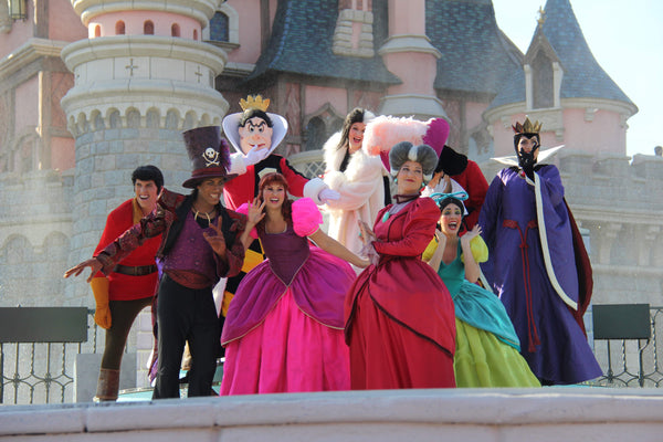 Unleashing the Magic: Spotting Disney Villains at the Parks!