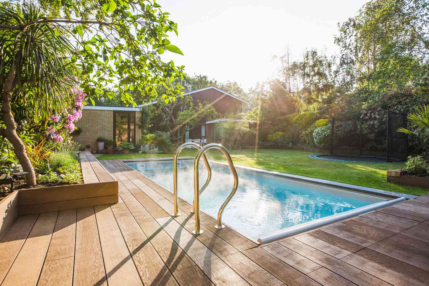 Backyard Bash: 5 Activities to Celebrate Summer