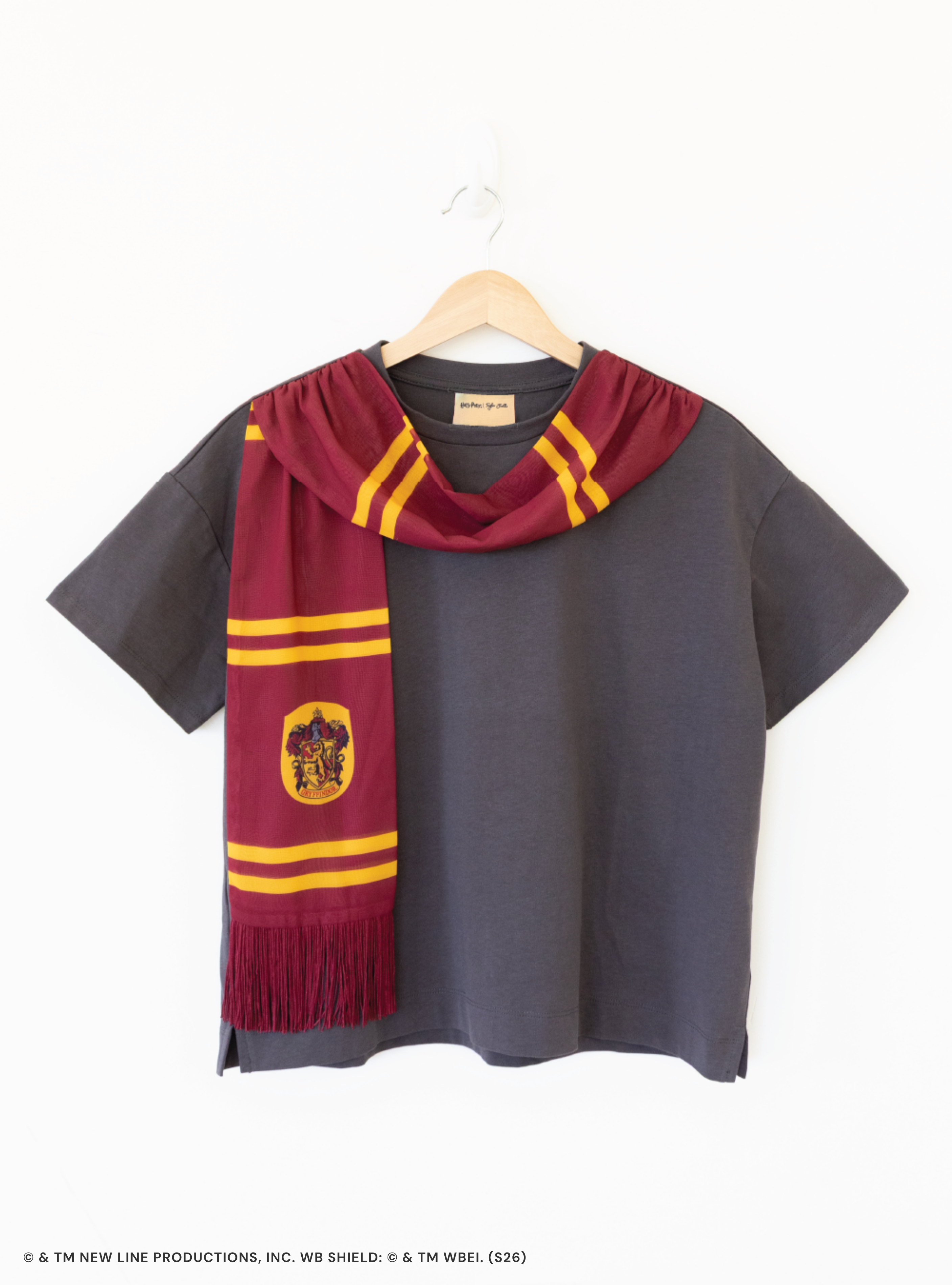 PREORDER - Harry Potter Gryffindor Adult Scarf Tee